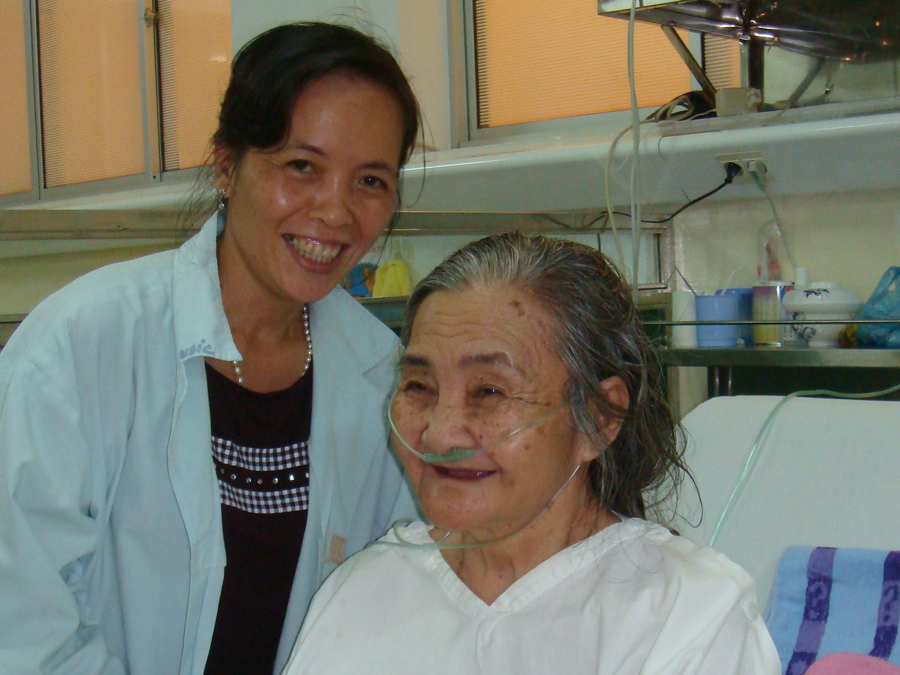 The maternal grandmother and Aunt #9